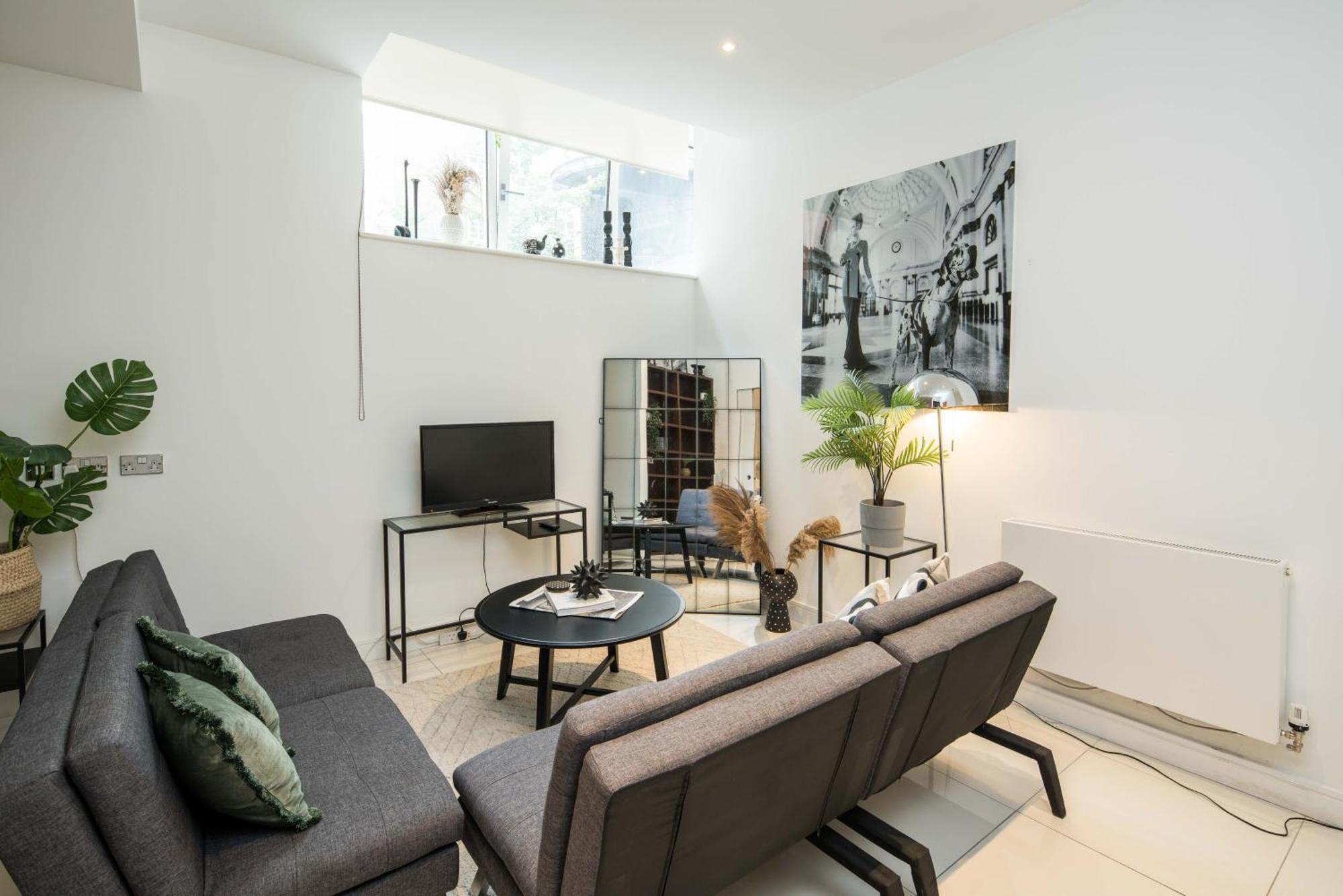 דירות לונדון Al Central-Soho-Chinatown-Coventgarden-Cozy-Onebed מראה חיצוני תמונה